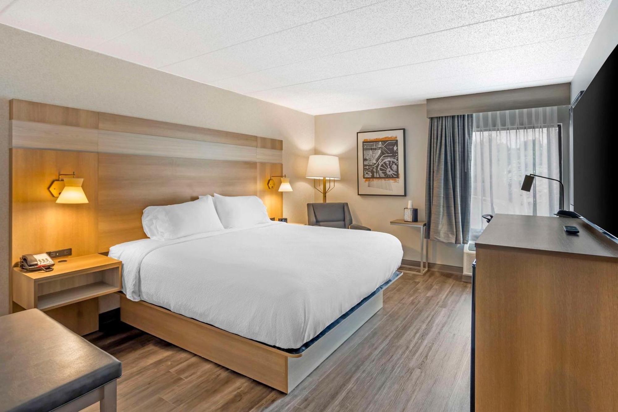 Best Western Plus Heritage Rail Inn & Suites Йорк Екстер'єр фото