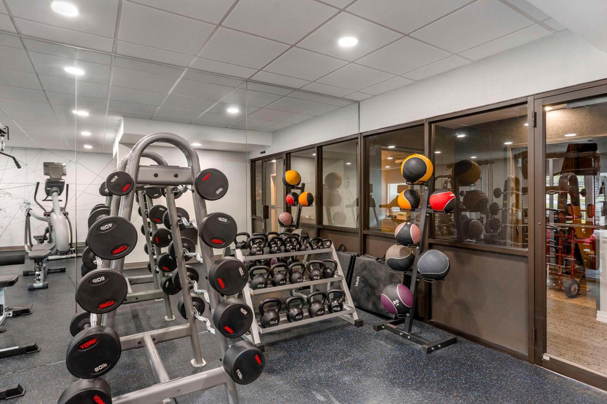 Best Western Plus Heritage Rail Inn & Suites Йорк Екстер'єр фото